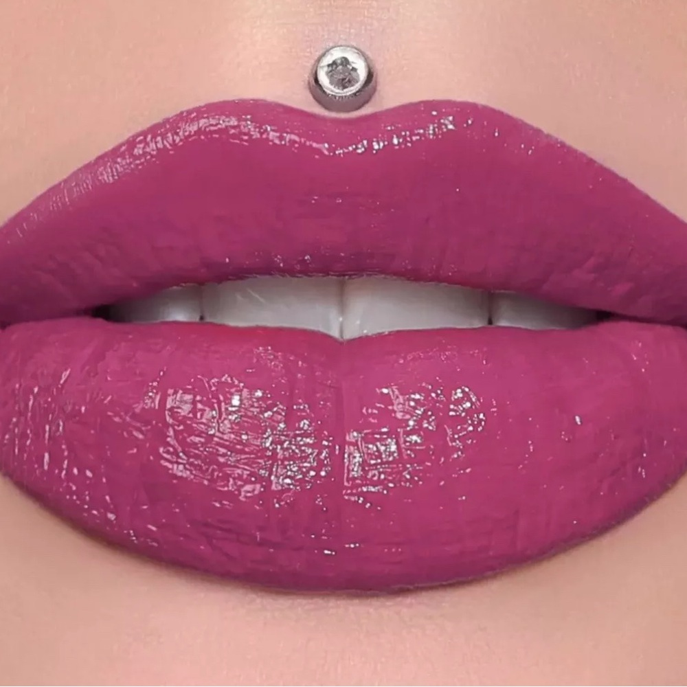 Vibrant Pink Lipstick